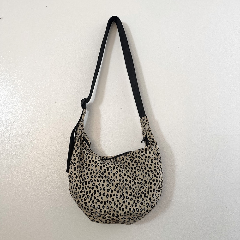 Cheetah Print Baggu Medium Crescent